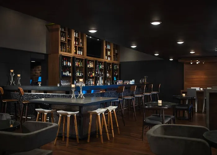 Hotel Renaissance Minneapolis 4*