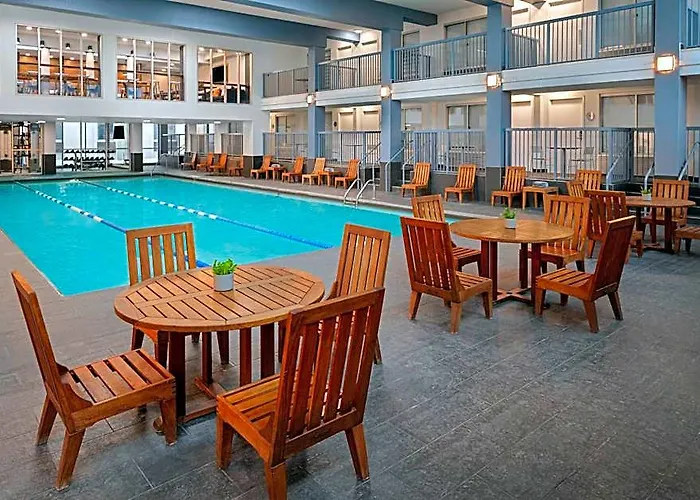 Renaissance Minneapolis Hotel